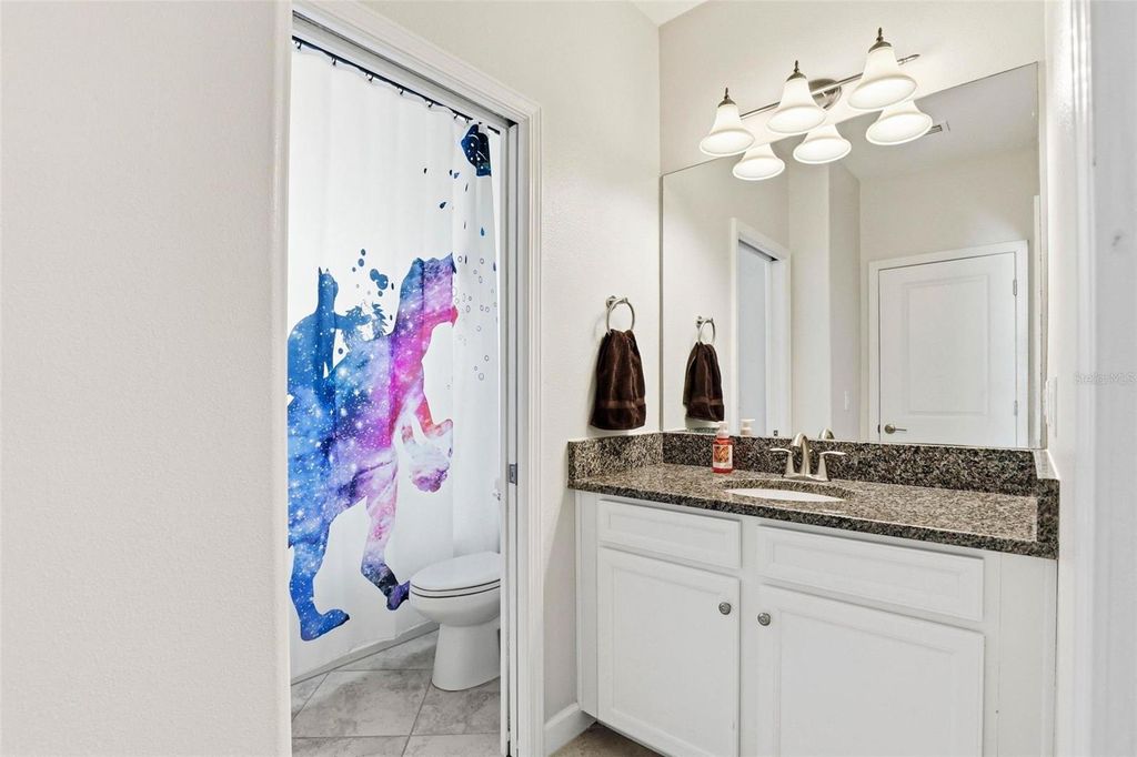 Image 34 of property listing at 6617 CITRUS CREEK LANE, Tampa, FL 33625