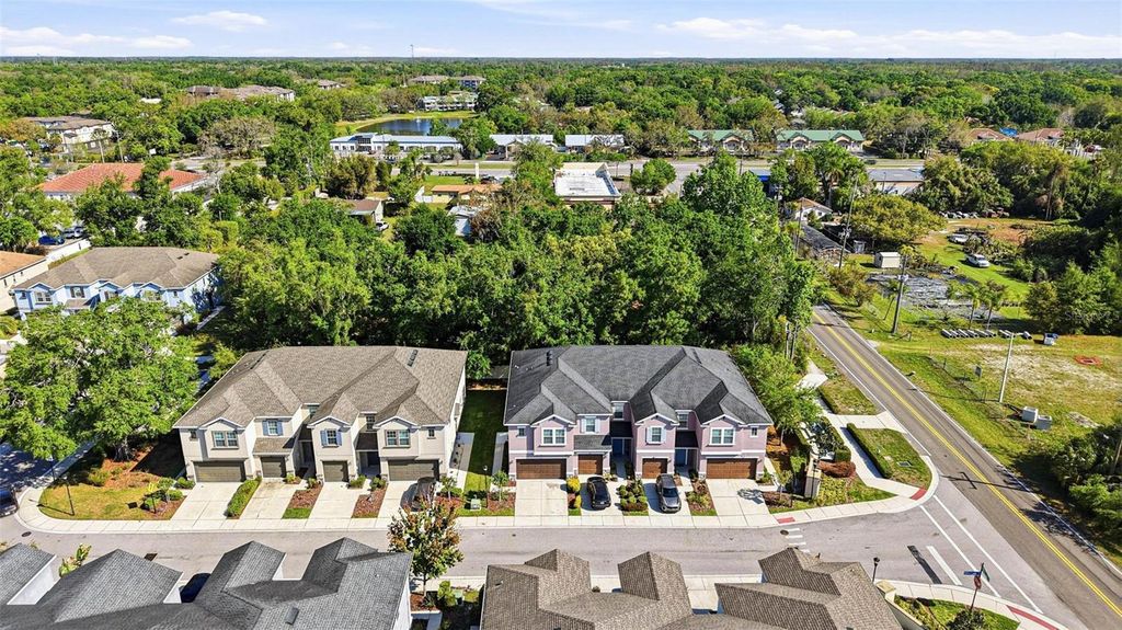 Image 44 of property listing at 6617 CITRUS CREEK LANE, Tampa, FL 33625