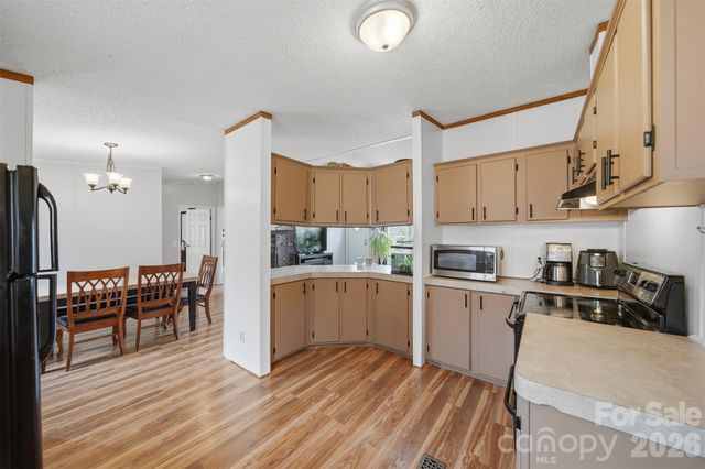 2404 Stones Throw Court, Lenoir, NC 28645