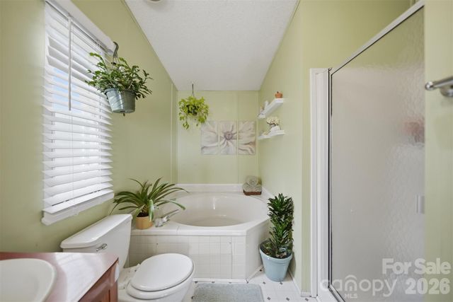 2404 Stones Throw Court, Lenoir, NC 28645