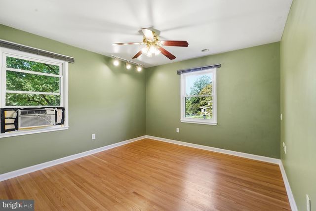 14905 COBBLESTONE DR, Silver Spring, MD 20905