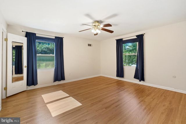 14905 COBBLESTONE DR, Silver Spring, MD 20905