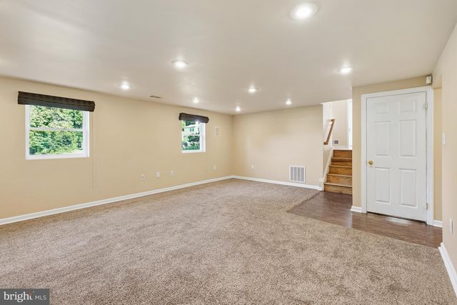 14905 COBBLESTONE DR, Silver Spring, MD 20905