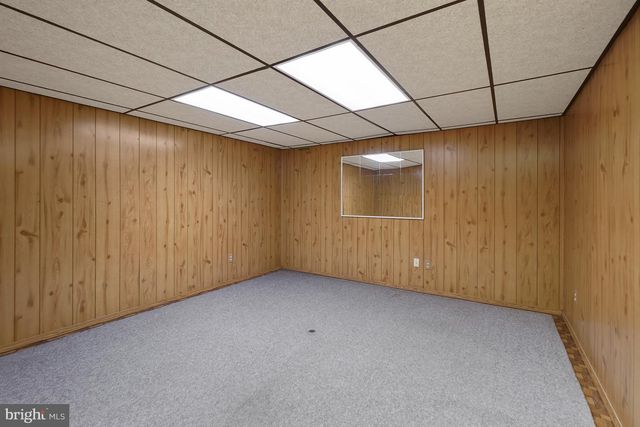 14905 COBBLESTONE DR, Silver Spring, MD 20905