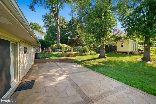 14905 COBBLESTONE DR, Silver Spring, MD 20905