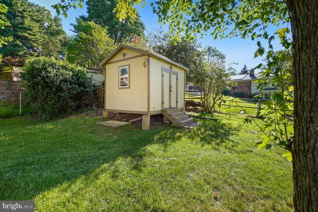 14905 COBBLESTONE DR, Silver Spring, MD 20905