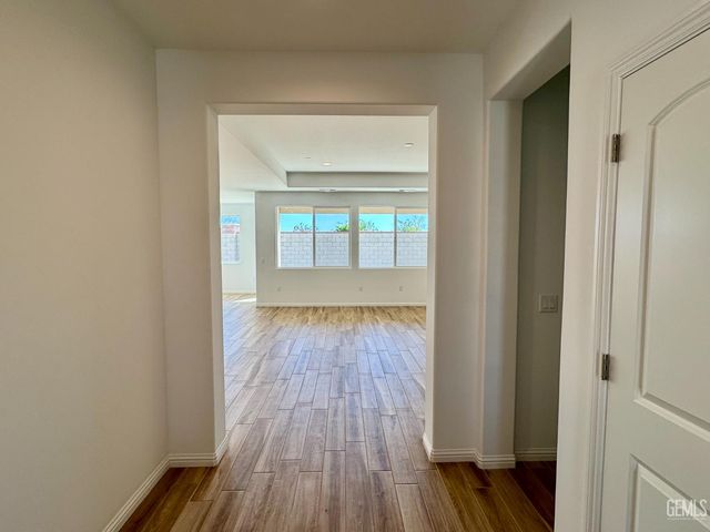 14407 Addleston Lane, Bakersfield, CA 93311