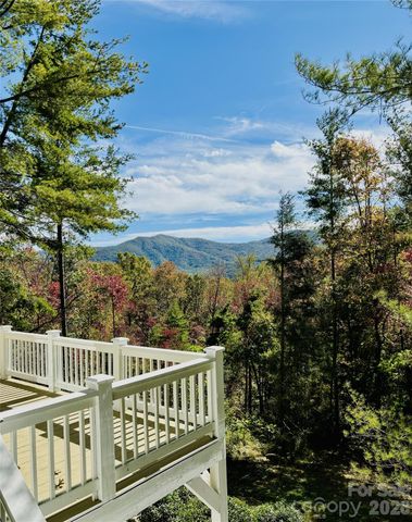 320 Woodland Drive, Swannanoa, NC 28778