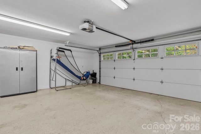 320 Woodland Drive, Swannanoa, NC 28778