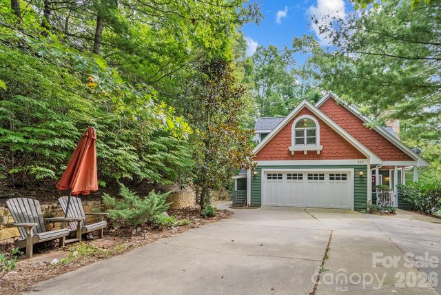 320 Woodland Drive, Swannanoa, NC 28778