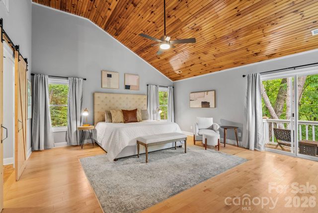 320 Woodland Drive, Swannanoa, NC 28778