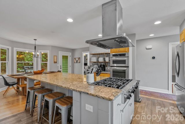 320 Woodland Drive, Swannanoa, NC 28778