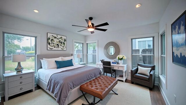 4409 Calmont Avenue, Fort Worth, TX 76107