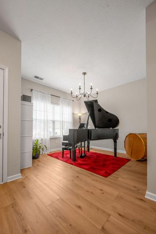 160 Acorn Falls Drive, Lexington, KY 40509