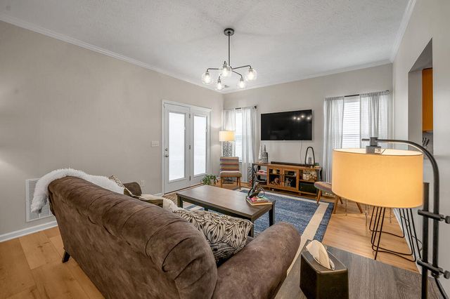 160 Acorn Falls Drive, Lexington, KY 40509