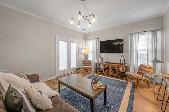 160 Acorn Falls Drive, Lexington, KY 40509