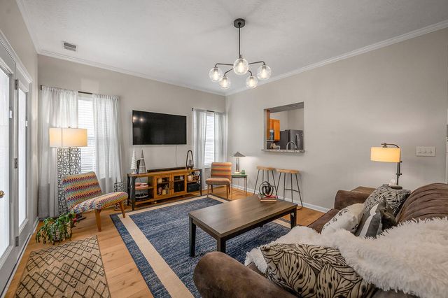 160 Acorn Falls Drive, Lexington, KY 40509