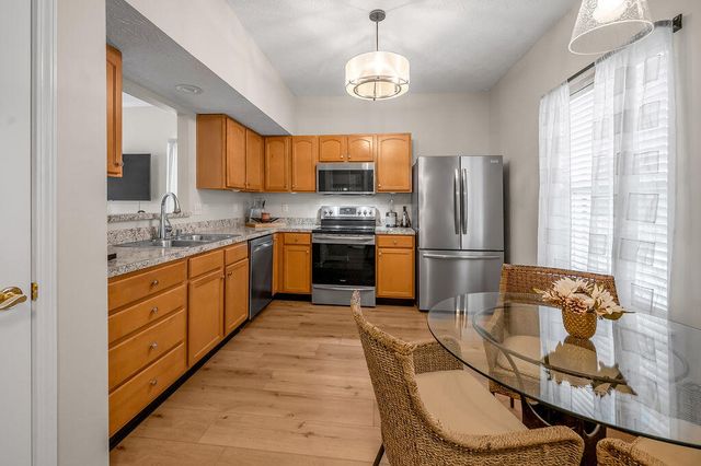 160 Acorn Falls Drive, Lexington, KY 40509