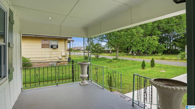 110 ERIE AVENUE, Hueytown, AL 35023