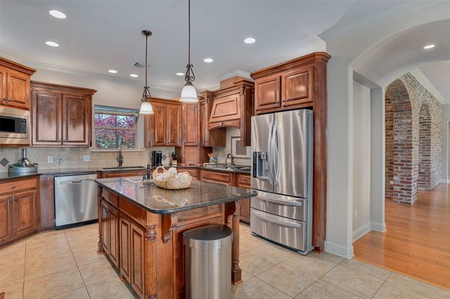 240 Cattail Trail, Benton, LA 71006