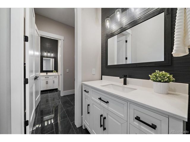 2554 Saddleback Dr, Castle Rock, CO 80104