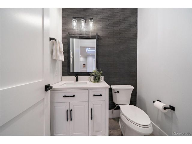 2554 Saddleback Dr, Castle Rock, CO 80104