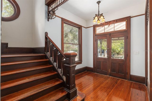 306 NE 3RD STREET, Gainesville, FL 32601