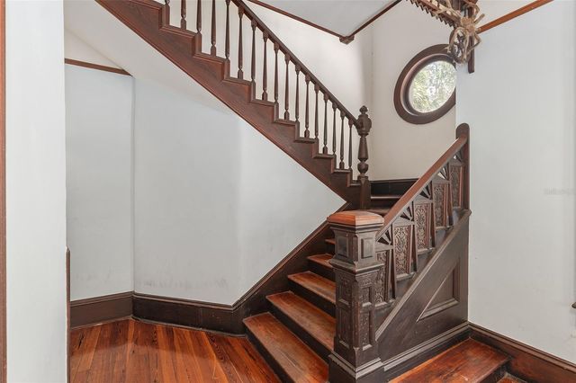 306 NE 3RD STREET, Gainesville, FL 32601