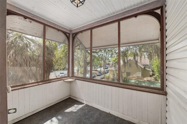 306 NE 3RD STREET, Gainesville, FL 32601