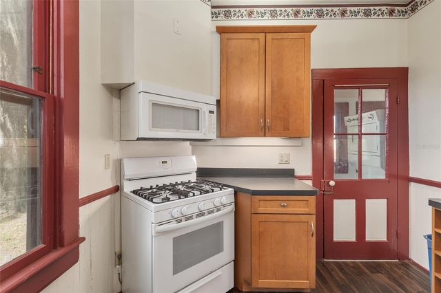 306 NE 3RD STREET, Gainesville, FL 32601