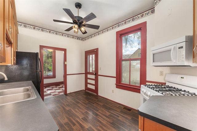 306 NE 3RD STREET, Gainesville, FL 32601