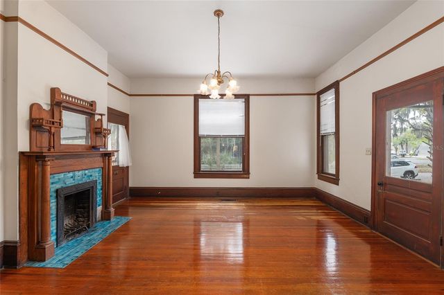 306 NE 3RD STREET, Gainesville, FL 32601