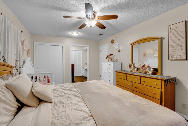 153 Circle Drive, Denison, TX 75021