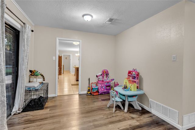 153 Circle Drive, Denison, TX 75021