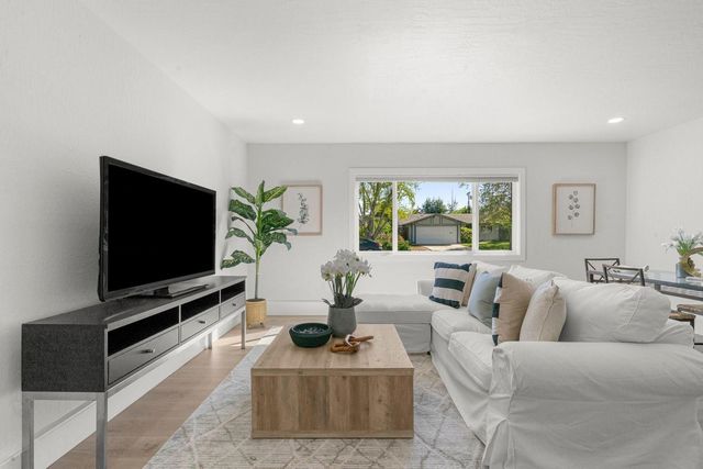 4905 Alex Drive, San Jose, CA 95130