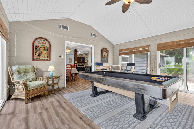 2833 Via Roma Court, Gulf Breeze, FL 32563