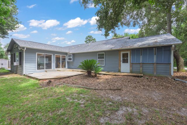2833 Via Roma Court, Gulf Breeze, FL 32563
