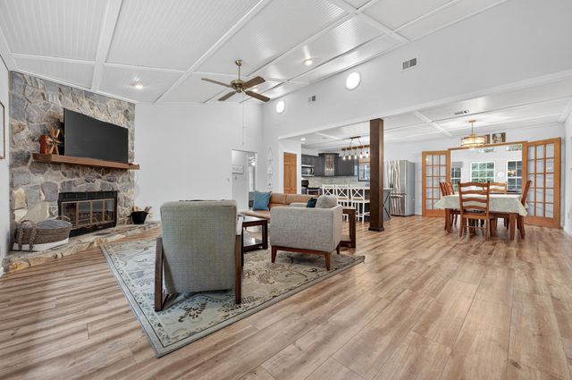 2833 Via Roma Court, Gulf Breeze, FL 32563