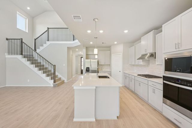 1233 Corsica Cliffs Drive, Huffman, TX 77336