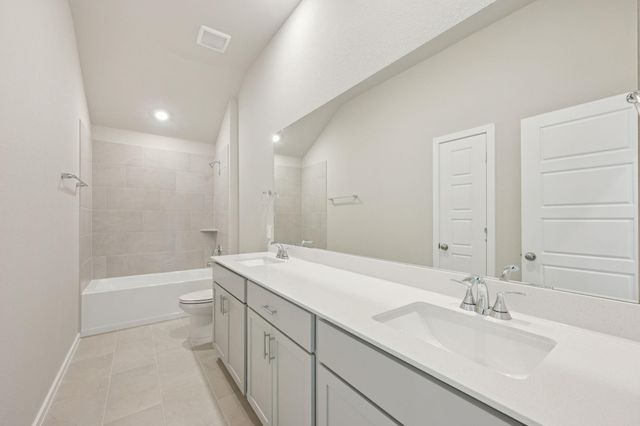 1233 Corsica Cliffs Drive, Huffman, TX 77336