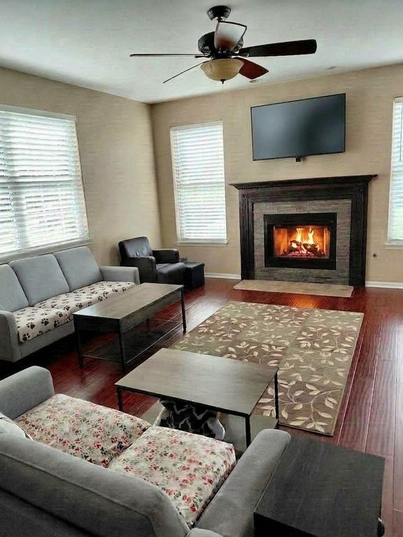 9411 Fountain Point Circle, Darien, IL 60561 — photo 4