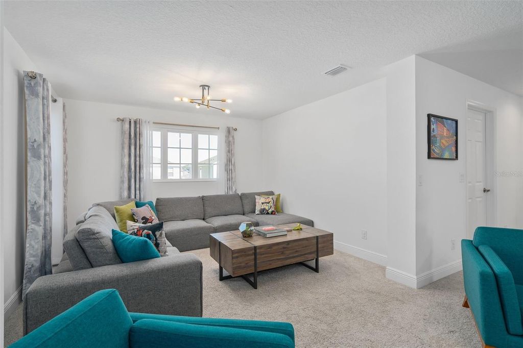 Image 33 of property listing at 5038 TIBET COURT, St Cloud, FL 34772