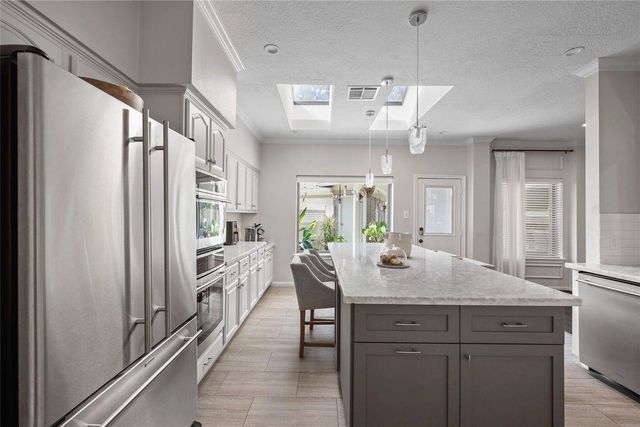 4111 Brook Shadow Drive, Houston, TX 77345