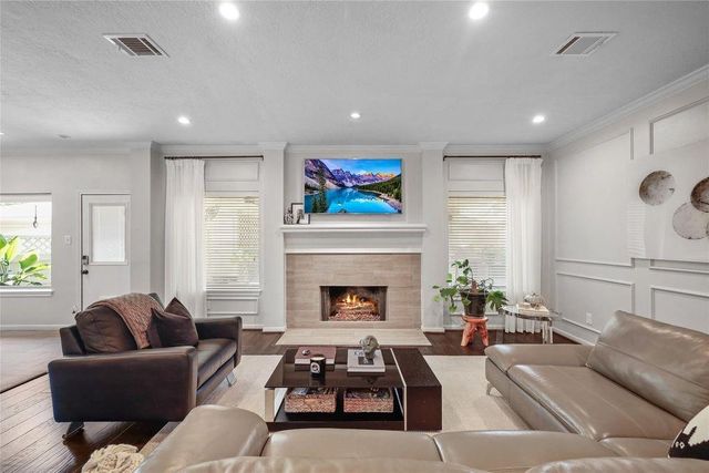 4111 Brook Shadow Drive, Houston, TX 77345