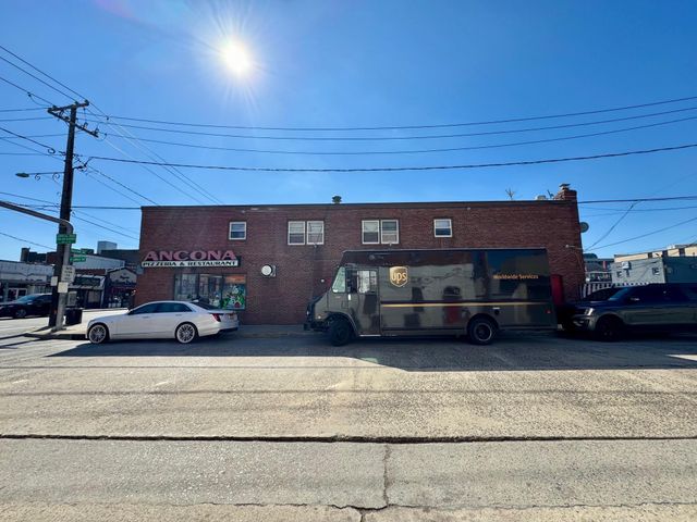 200 Rockaway Avenue, Valley Stream, NY 11580