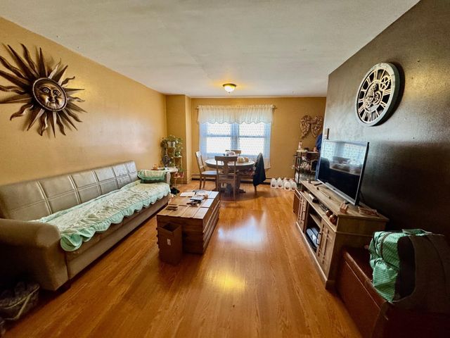200 Rockaway Avenue, Valley Stream, NY 11580