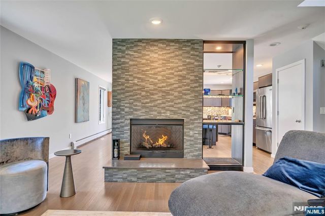 1 Collins Avenue, Closter, NJ 07624