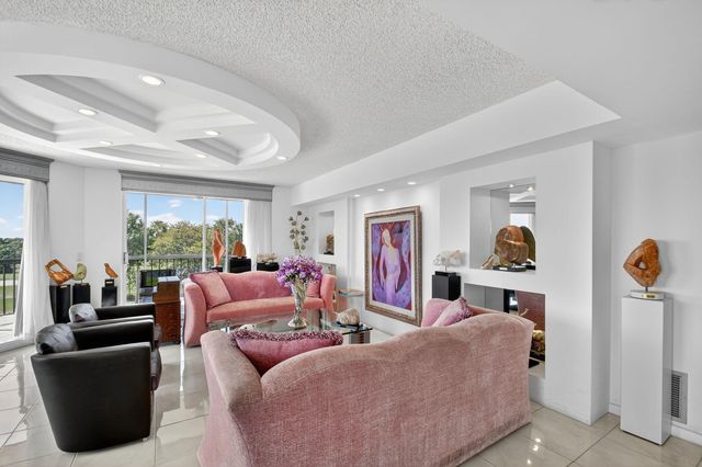 5301 Fountains Drive S 501, Lake Worth, FL 33467