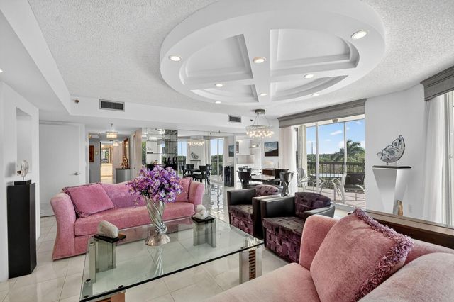 5301 Fountains Drive S 501, Lake Worth, FL 33467