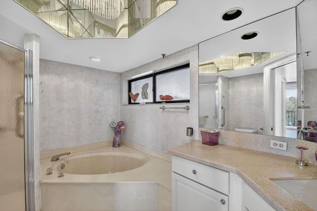 5301 Fountains Drive S 501, Lake Worth, FL 33467